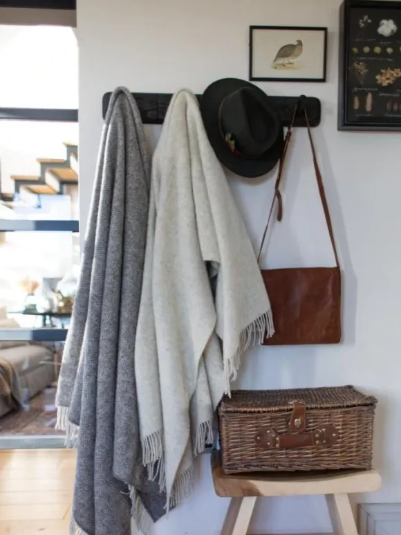 Hot Sweater Shop Natural Wool Eco Throw Pale Grey Herringbone